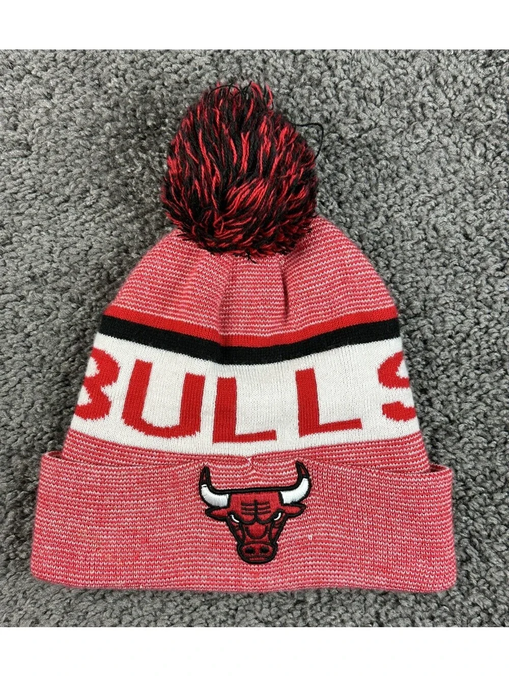Chicago Bulls NBA Cuffed Knit Beanie Pom Knit Hat Red Ultra Game OSFM One Size